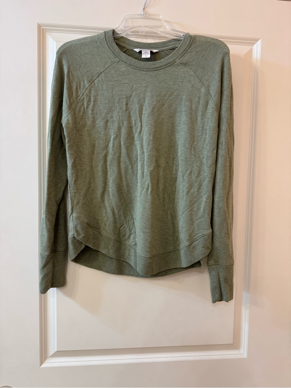 Athleta Olive Green Long Sleeve Crewneck Pullover